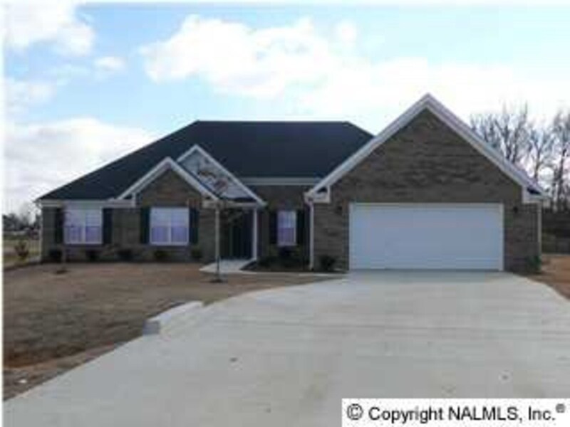 105 Glenfield Ct in Huntsville, AL - Building Photo