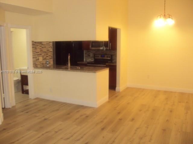 2678 N Nob Hill Rd in Sunrise, FL - Building Photo - Building Photo