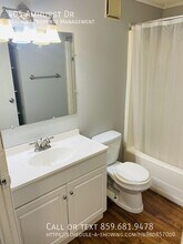 405 Amhurst Dr in Erlanger, KY - Building Photo - Building Photo