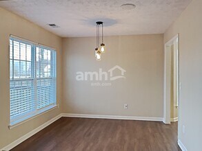 2922 Wills Ct in Spring Hill, TN - Foto de edificio - Building Photo