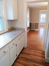 34 Springfield St, Unit 34 in Watertown, MA - Foto de edificio - Building Photo