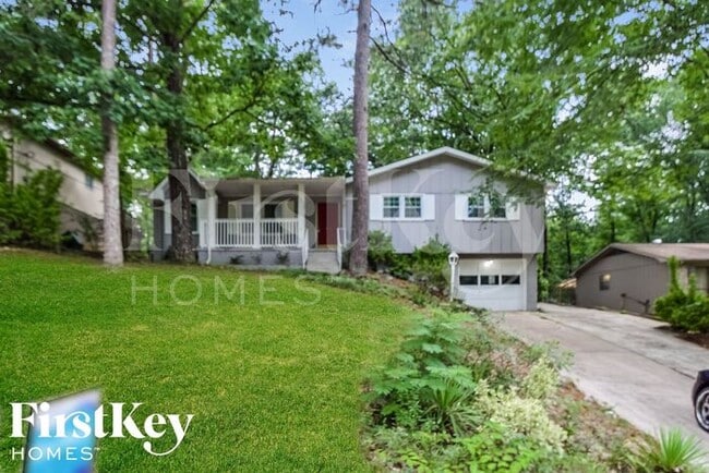 property at 1416 Brewster Cir