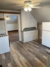 1335 W 24th St, Unit 2 in Erie, PA - Foto de edificio - Building Photo