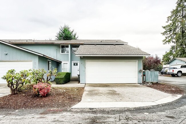 property at 2919 27th St SE
