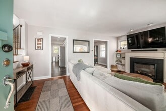 190 E Dominion Blvd in Columbus, OH - Building Photo - Building Photo