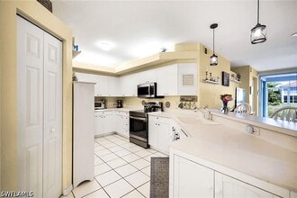 23810 Marbella Bay Rd in Bonita Springs, FL - Building Photo - Building Photo