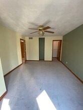 4679 Barrington Dr in Springfield, IL - Building Photo - Building Photo