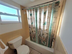 4008 Audubon Dr in Largo, FL - Building Photo - Building Photo