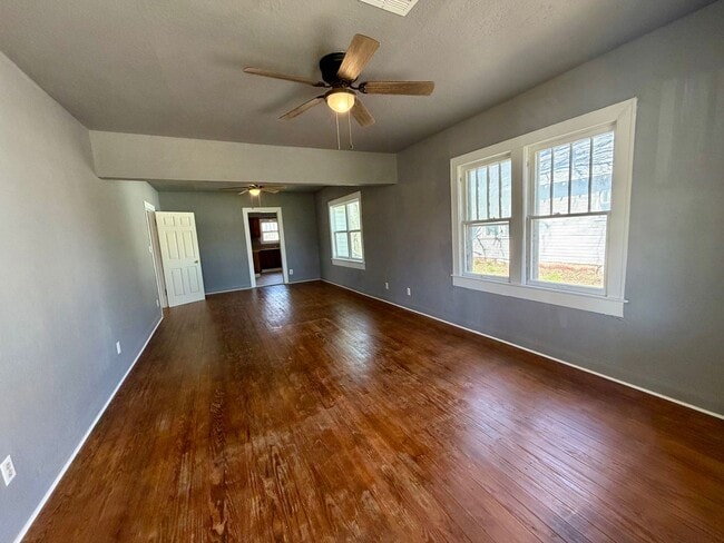 520 W Wallace St in Shawnee, OK - Building Photo - Building Photo