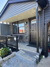 941 Moyer Ave in Youngstown, OH - Building Photo - Building Photo