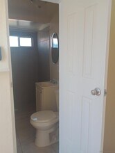 560 Cardiff St in San Diego, CA - Building Photo - Building Photo