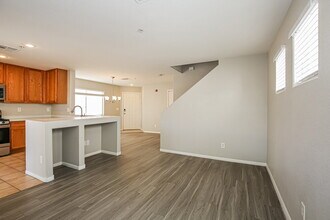 3020 Sunrise Bay Ave in North Las Vegas, NV - Building Photo - Building Photo