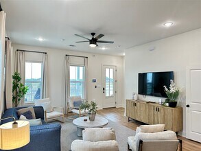 2503 103rd St in Galveston, TX - Building Photo - Building Photo