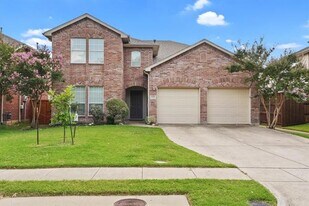 5733 Mariposa Dr in McKinney, TX - Building Photo