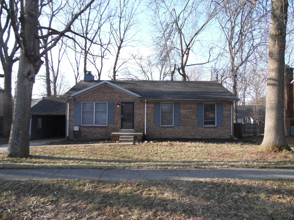 932 Bordallo Dr in Lexington, KY - Building Photo