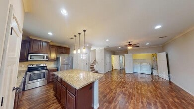 1200 Oney Hervey Dr in College Station, TX - Building Photo - Building Photo