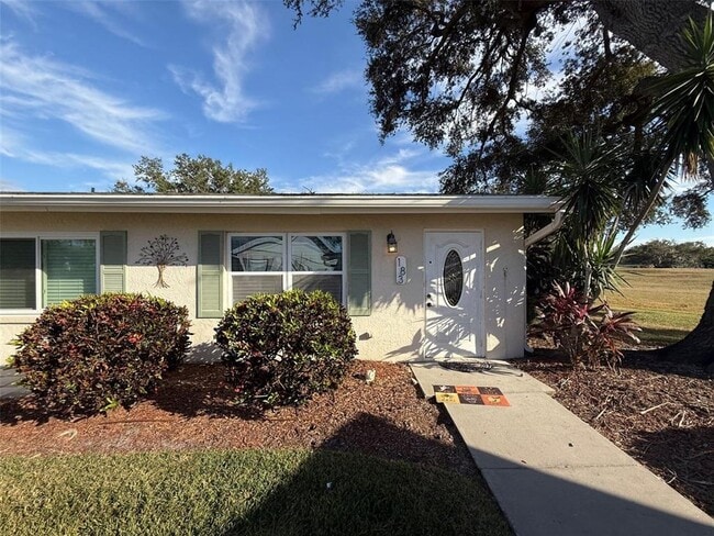 property at 2202 Clubhouse Dr