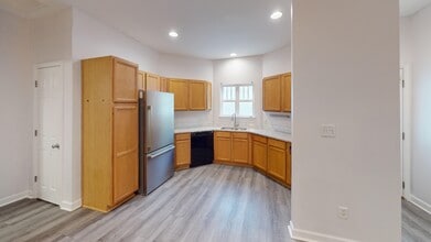 112 St Vincent Pl in Mount Holly, NC - Building Photo - Building Photo
