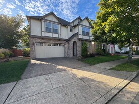 10316 SW Whitebark Ln in Tualatin, OR - Building Photo