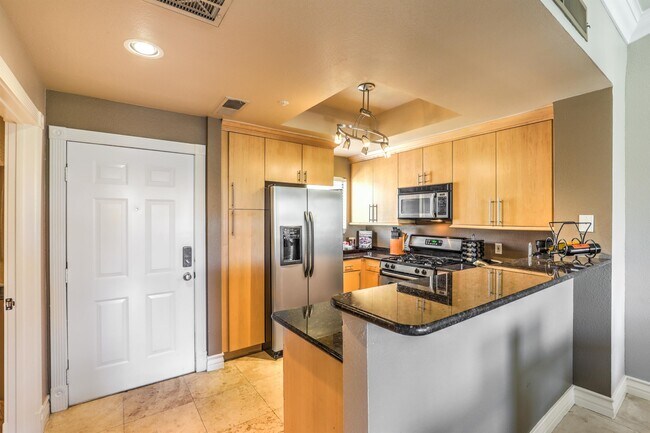 260 E Flamingo Rd in Las Vegas, NV - Building Photo - Building Photo