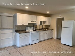 8770 Lamar St in Spring Valley, CA - Building Photo - Building Photo