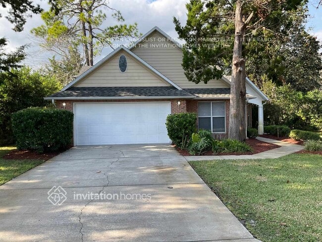 property at 2 Blockhouse Ct
