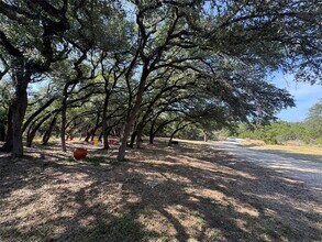 1045 Hidden Hills Dr in Dripping Springs, TX - Building Photo - Building Photo
