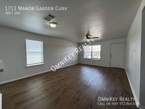 1713 Manor Garden Curve in Greenville, TX - Building Photo - Building Photo