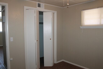 3035 Del View Dr in Del City, OK - Foto de edificio - Building Photo