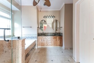 6111 Arlington Dr in Frisco, TX - Building Photo - Building Photo