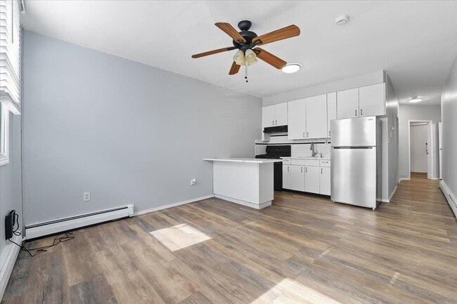 1053 Summit Ave in Jersey City, NJ - Building Photo - Building Photo