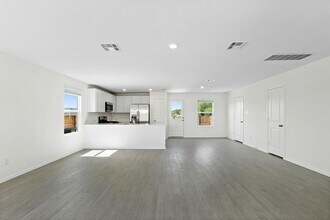 331 Bugbee in Kyle, TX - Building Photo - Building Photo