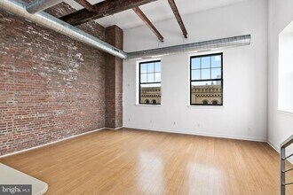 1637-39-1639 Poplar St, Unit S4 in Philadelphia, PA - Foto de edificio - Building Photo