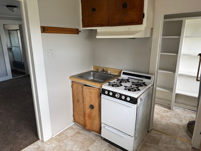 property at 301 Elmwood Ave