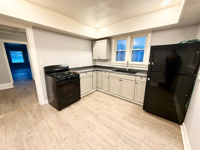 property at 1809 60th St