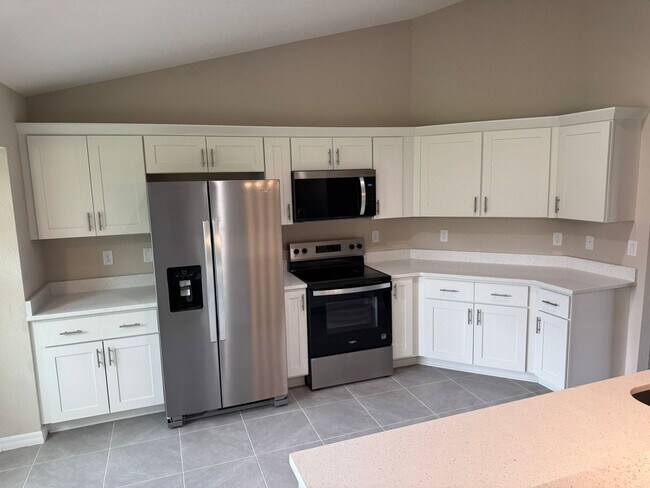 2376 SE 75th Blvd in Bushnell, FL - Building Photo - Building Photo