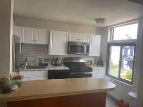 6344 Marchand St, Unit 2 in Pittsburgh, PA - Building Photo - Building Photo