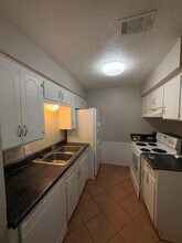 708 E Pecan St in Hurst, TX - Building Photo - Building Photo