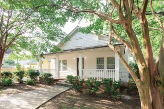 124 E Chappell St in Griffin, GA - Building Photo - Building Photo