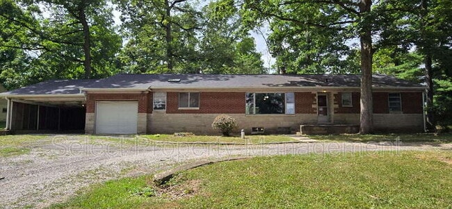 property at 7430 W Jefferson Blvd