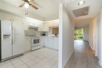 13455 SW 16th Ct, Unit 306F in Pembroke Pines, FL - Foto de edificio - Building Photo