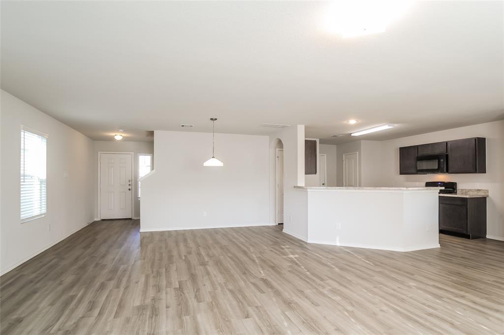 22437 Clear Castle Dr in Porter, TX - Building Photo