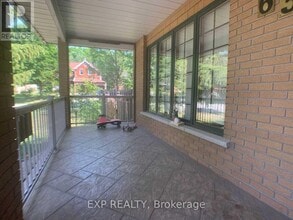 63 Cynthia Crescent in Richmond Hill, ON - Building Photo - Building Photo