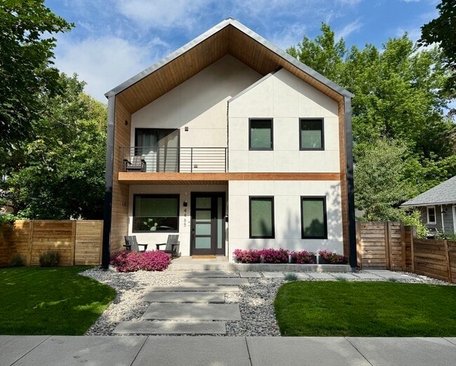 property at 4465 Zenobia St