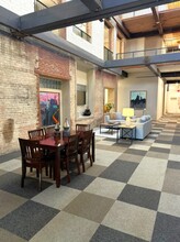 Rock Street Loft Apartments in Little Rock, AR - Foto de edificio - Building Photo