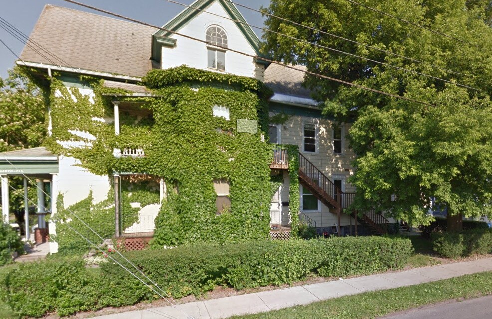 551 Park Ave in Syracuse, NY - Foto de edificio