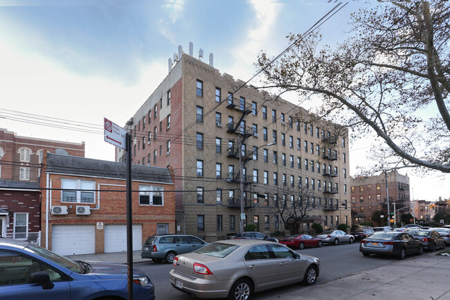 610 Ovington Ave in Brooklyn, NY - Building Photo - Building Photo