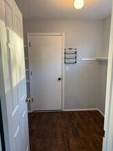 612 Blair Ave in Bastrop, TX - Foto de edificio - Building Photo