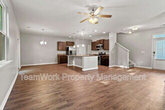 145 Stoney Creek Way in Moncks Corner, SC - Building Photo - Building Photo