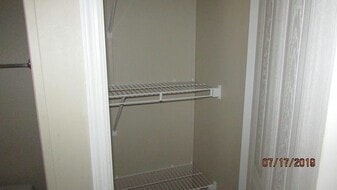 120 Jessica Ln in Brunswick, GA - Building Photo